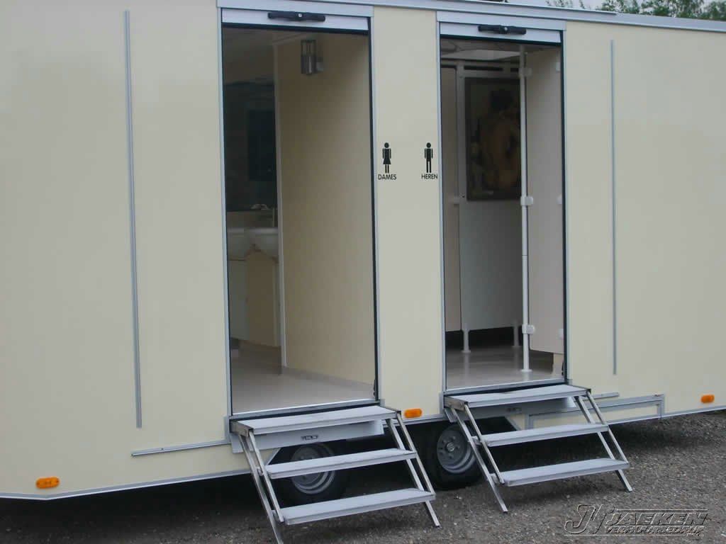 toilet huren toiletwagen